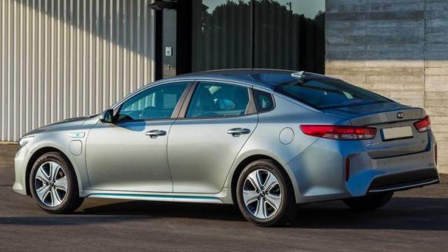 KIA Optima Plug-in Hybrid 4