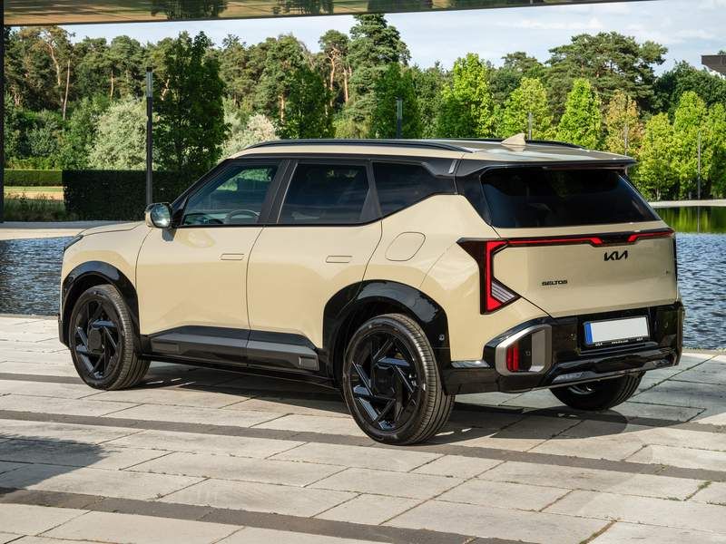 KIA Seltos Hybrid profilo