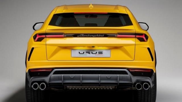 Lamborghini Urus posteriore