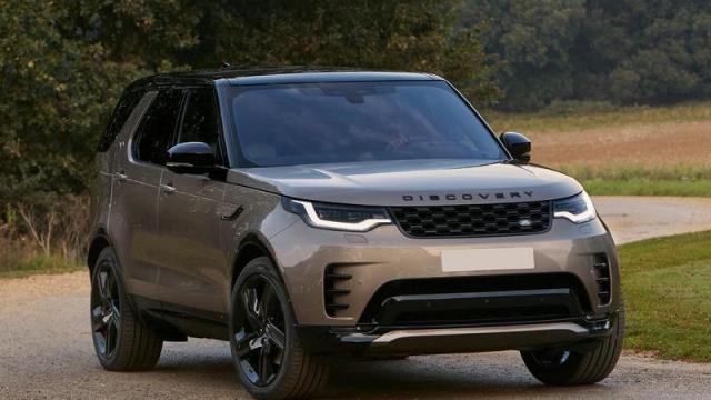 Land Rover Discovery tre quarti anteriore 3