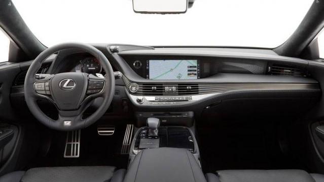 Lexus LS Hybrid 2018 interni