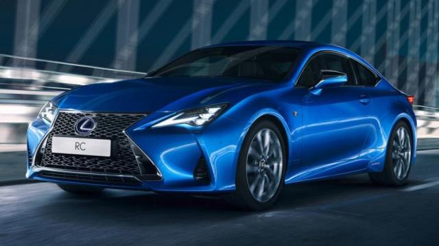 Lexus RC Hybrid movimento