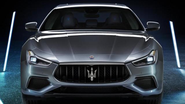 Maserati Nuova Ghibli Hybrid anteriore