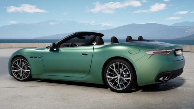 Maserati GranCabrio posteriore