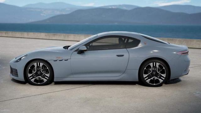 Maserati GranTurismo Folgore profilo