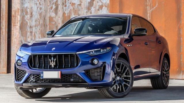 Maserati Nuovo Levante tre quarti anteriore