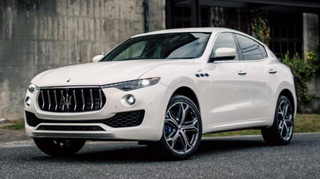Maserati Levante bianca