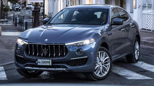 Maserati Levante frontale