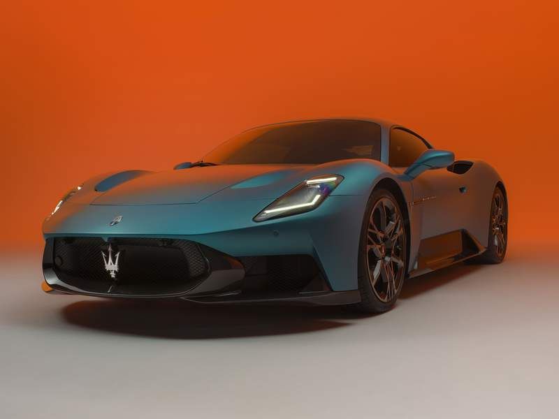 Maserati MCPURA anteriore