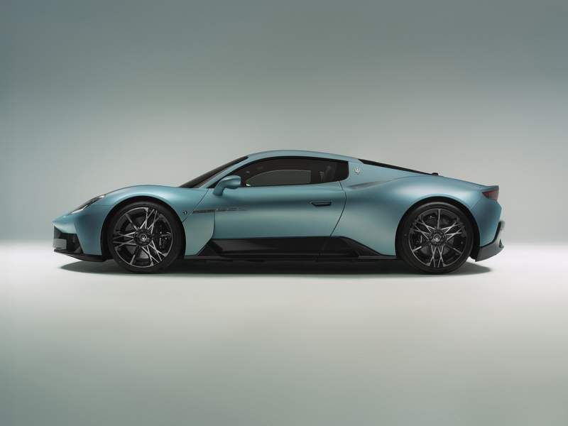 Maserati MCPURA profilo
