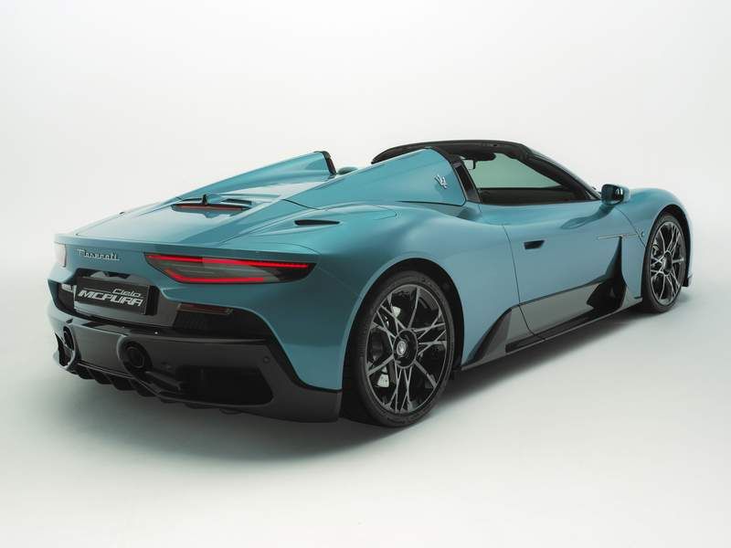 Maserati MCPURA Cielo posteriore