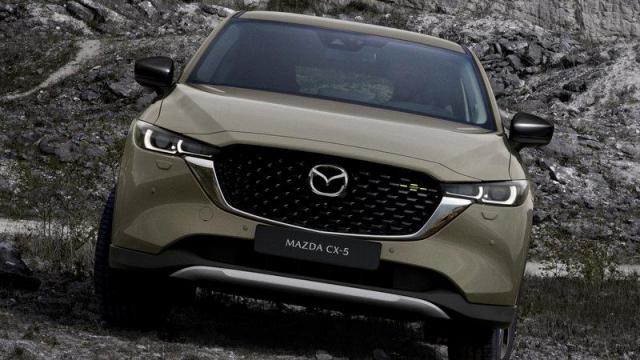 Mazda CX-5 anteriore