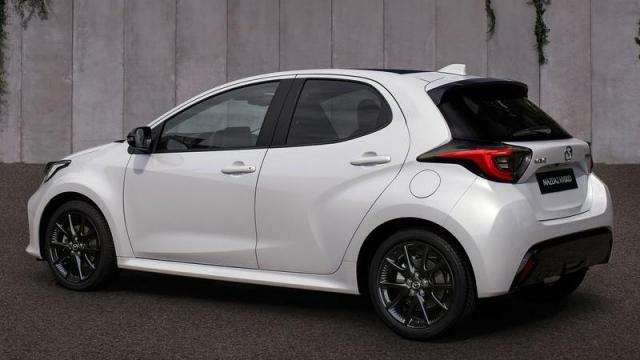 Mazda Mazda2 Hybrid posteriore