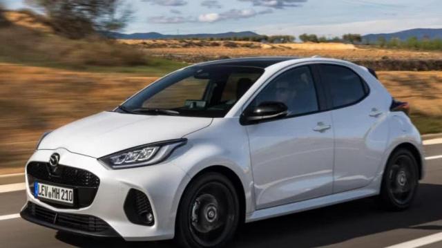 Mazda Mazda2 strada