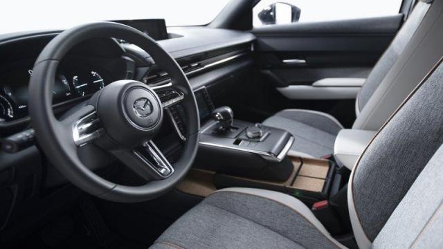Mazda MX-30 interni