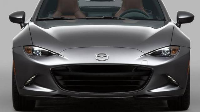 Mazda MX-5 RF anteriore