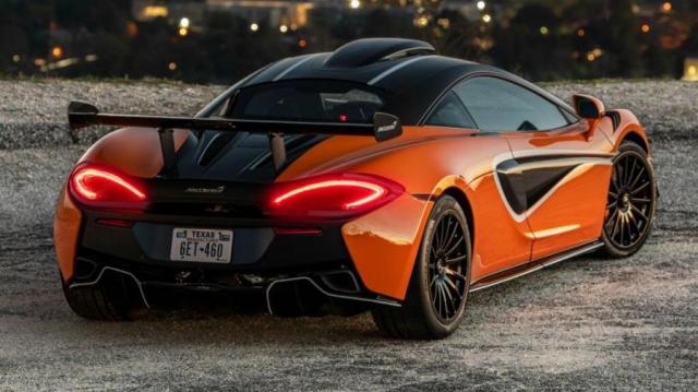 McLaren 620R posteriore