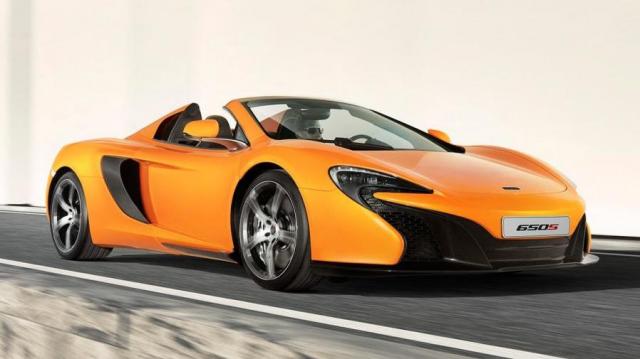 McLaren 650S Spider su strada