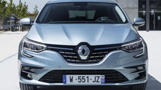 Megane Sporter E-Tech plug-in Hybrid grigia