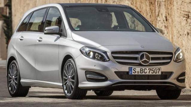 Mercedes-Benz Classe B Sports Tourer anteriore