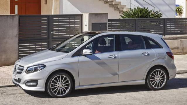 Mercedes-Benz Classe B Sports Tourer laterale