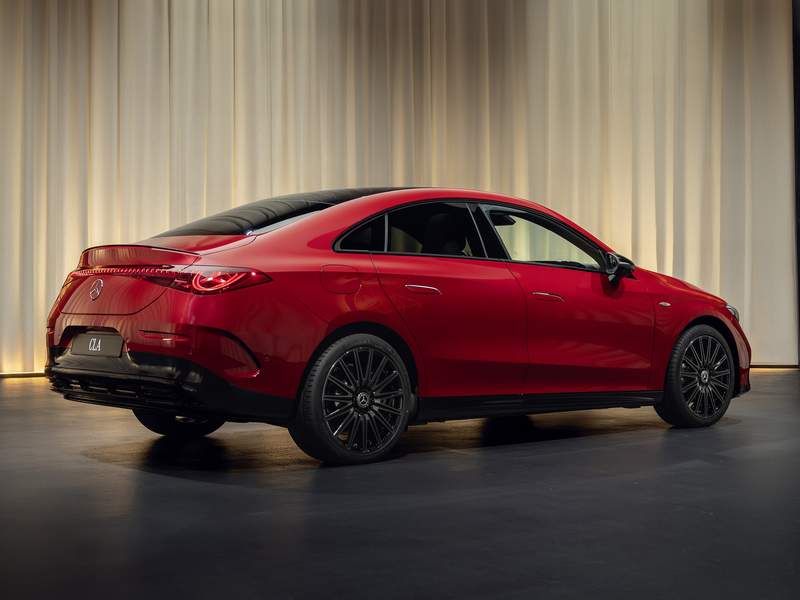 Mercedes-Benz CLA Coup&eacute; EQ posteriore