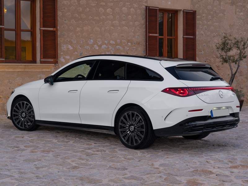 Mercedes-Benz CLA Shooting Brake Hybrid posteriore