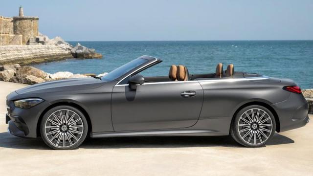 Mercedes-Benz CLE Cabrio profilo