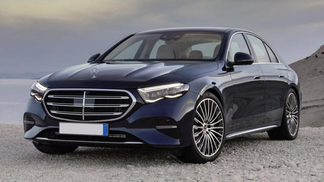 Mercedes-Benz Nuova Classe E Berlina anteriore