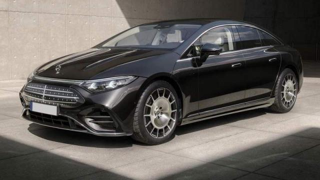 Mercedes-Benz EQS anteriore