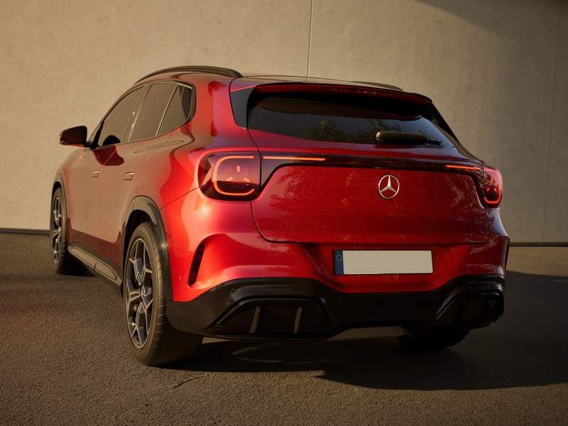 Mercedes-Benz GLA EQ posteriore