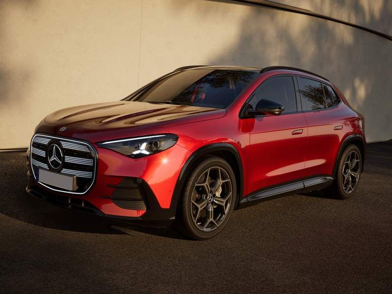 Mercedes-Benz GLA EQ anteriore