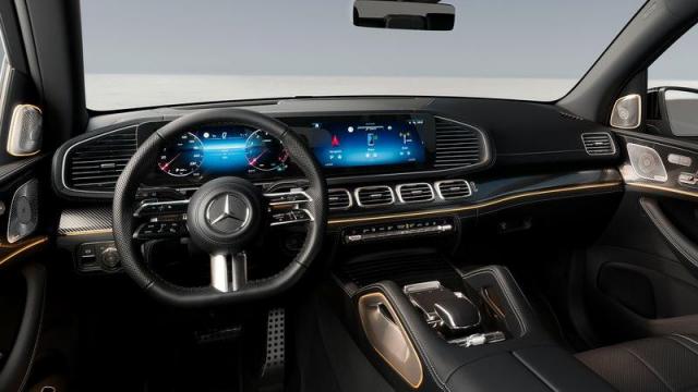 Mercedes-Benz GLS immagine