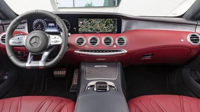 Mercedes-Benz Classe S Coupè interni restyling