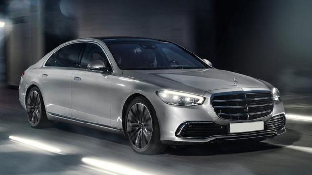 Mercedes-Benz Classe S tre quarti anteriore