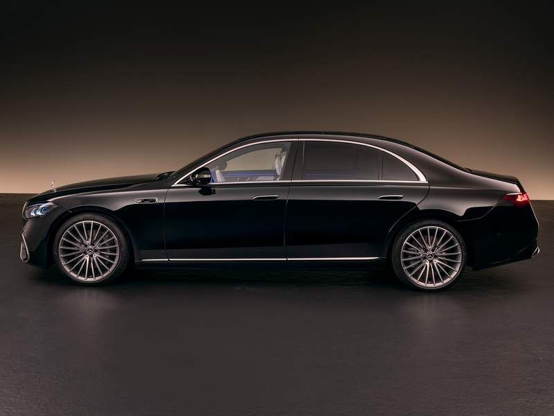 Mercedes-Benz Classe S profilo