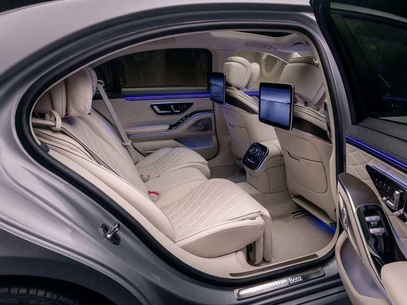 Mercedes-Benz Classe S Passo Lungo 1