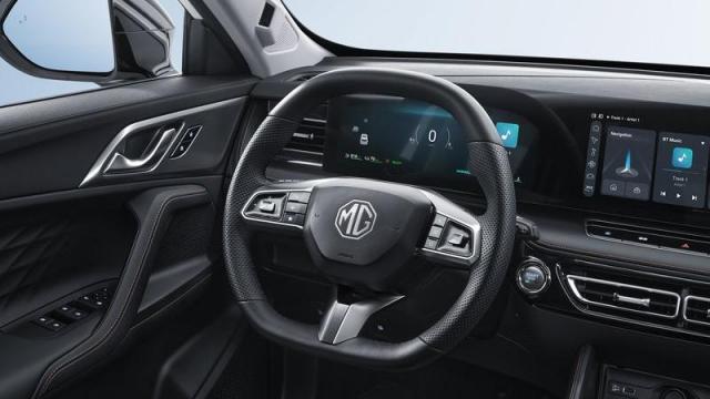 MG Nuovo HS PHEV