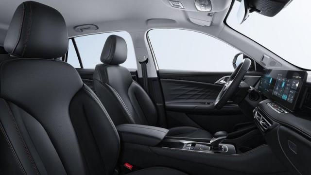 MG Nuovo HS PHEV 1