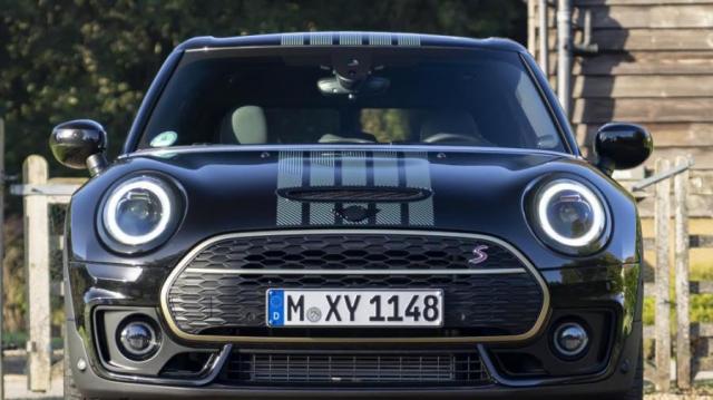 Mini Clubman blu