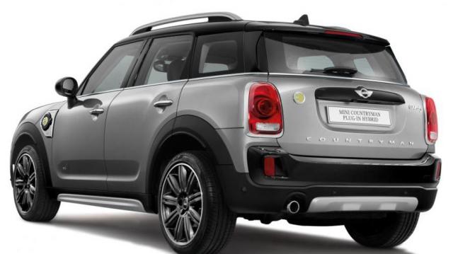 Mini Countryman SE lato sinistro