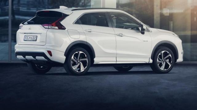 Mitsubishi Eclipse Cross laterale