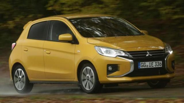 Mitsubishi Space Star laterale 1