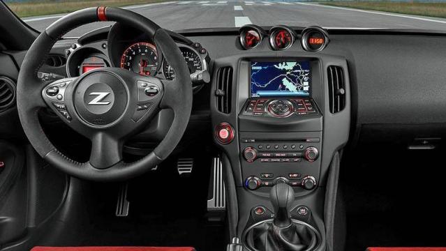 Nissan 370Z interni