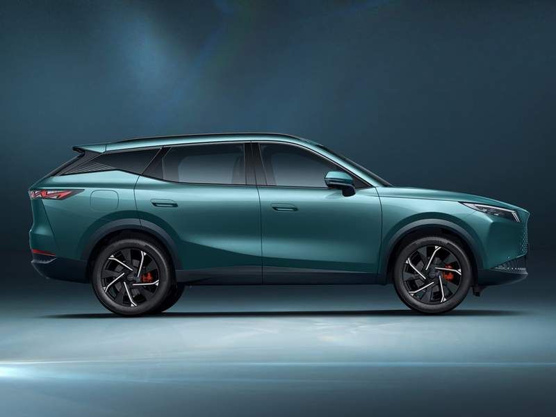 Omoda 7 SHS-P profilo