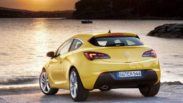 Opel GTC 9