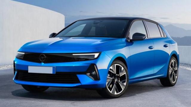 Opel Astra Electric anteriore