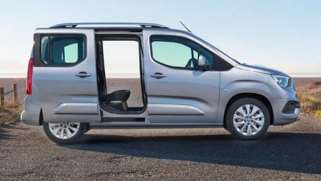 Opel Combo Life porta scorrevole