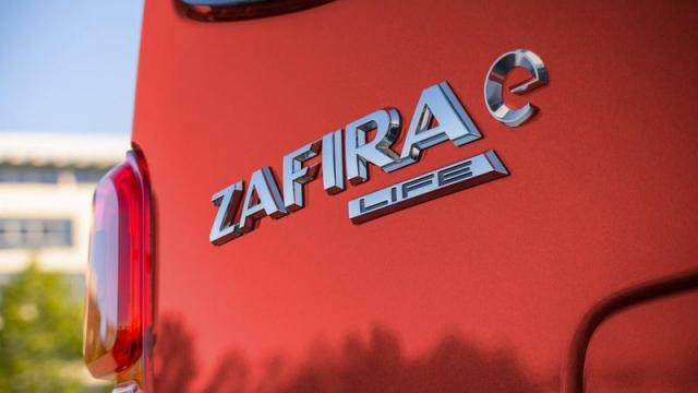Opel Zafira-e Life 1