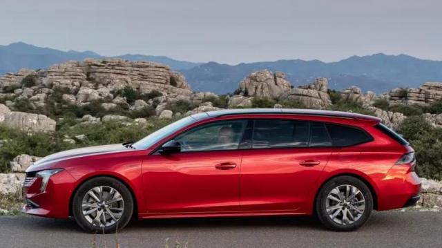 Peugeot 508 SW laterale